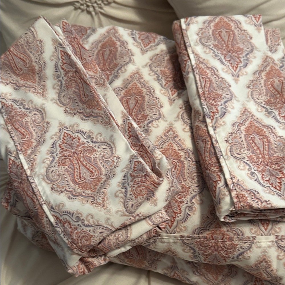 Elegant Paisley Bedding Sheets in Cream and Brown, Rust Elegant and Luxury